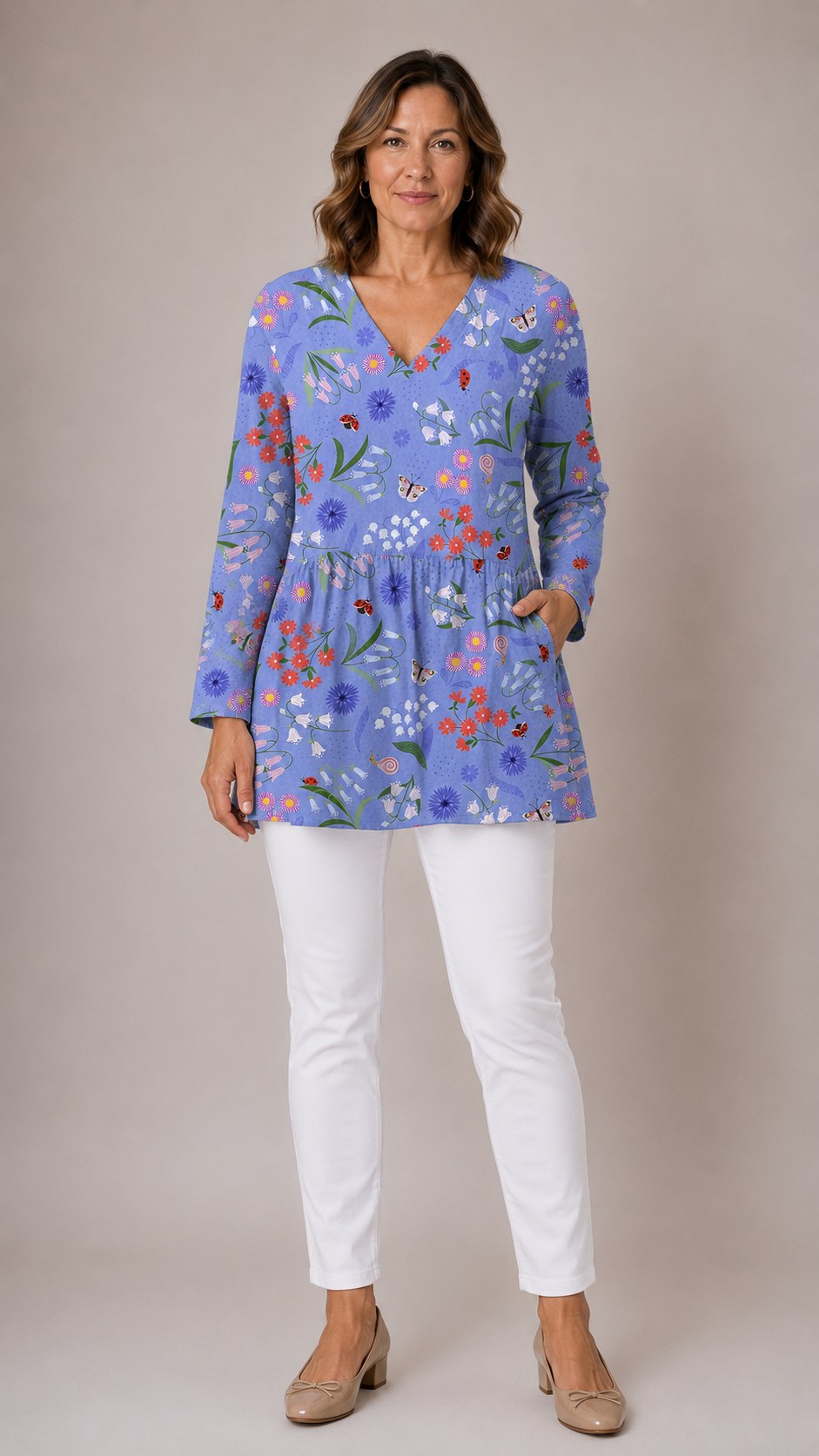 Josie | Long Blouse with V-Neck