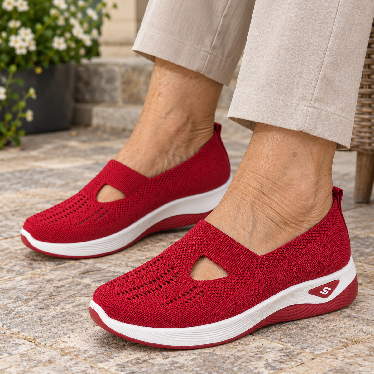 CARRY | Orthopaedic Slip-On Shoes